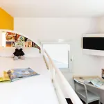 hotelF1 Dijon Nord